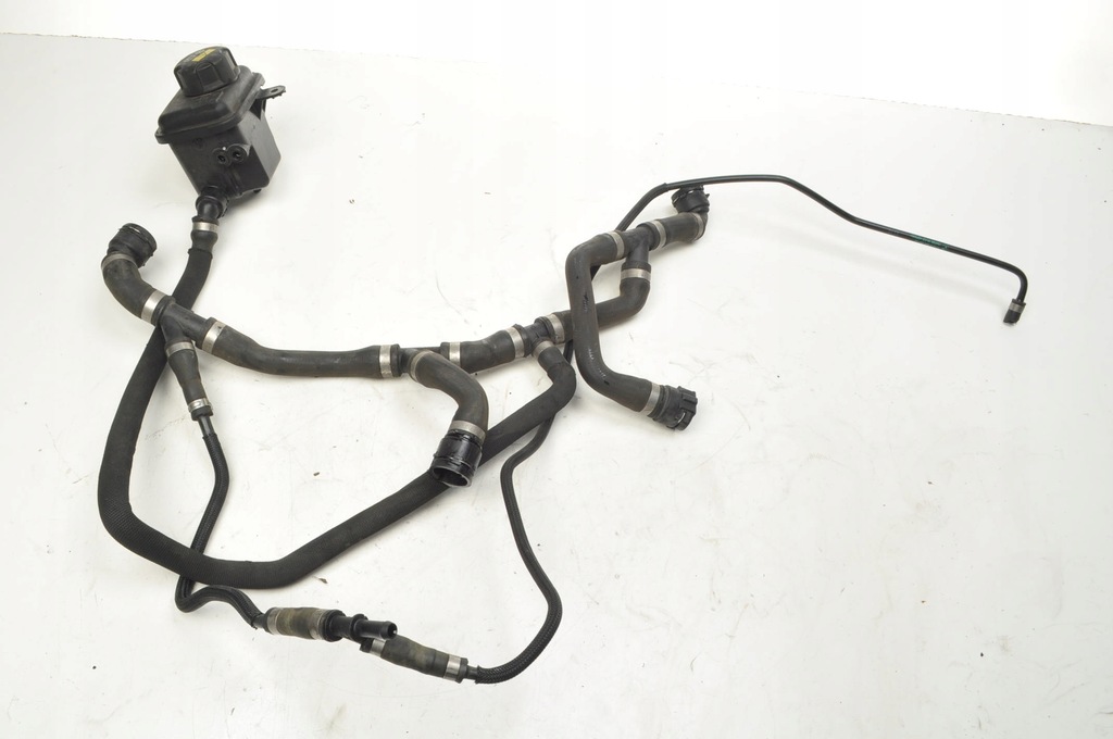 фото №14, Bmw f10 m5 4.4 бачок розширювальний 17122284283 10808611 8386545