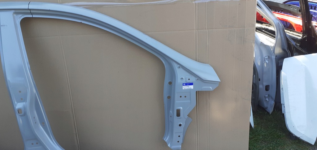 фото №1, Hyundai оригинальный номер 71122-b9000 блок двигателя обшивка