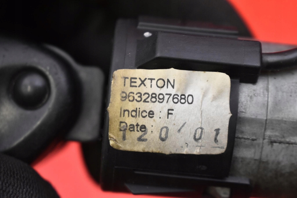 фото №8, Замок запалювання ключ 9632897680 citroen c5 1 i 2.0 hdi 109 km 01-04