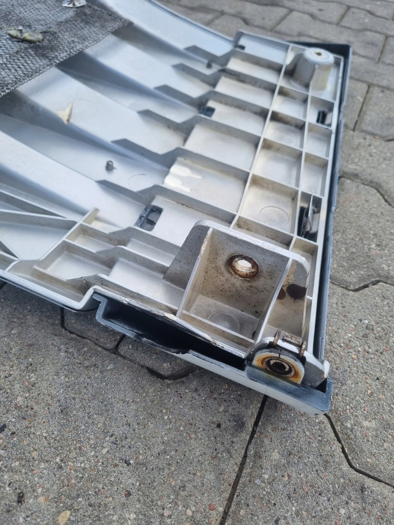 фото №8, Решётка радиатора решётка радиатора капот перед renault magnum dxi оригинал