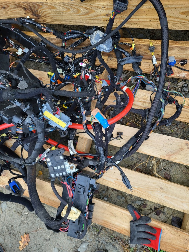 фото №7, Maserati levante s q4 v6 3.0 жгут электропроводка салона комплект оригинал usa