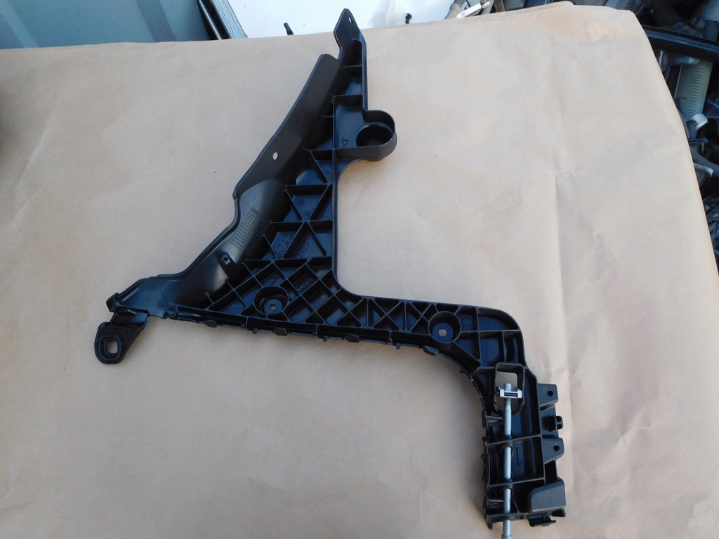 фото №8, Audi a3 8p 05r напрямна бампера правий задня 8p4807378a