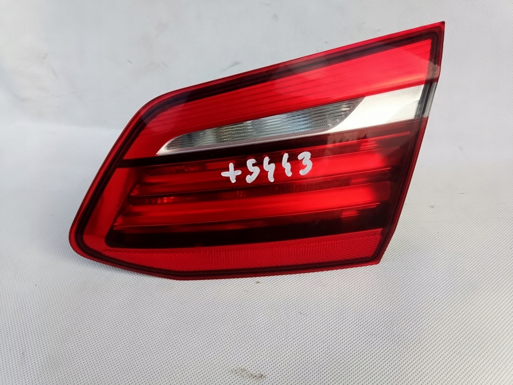 фото №1, Bmw 2 f45 лампа w кришка права led