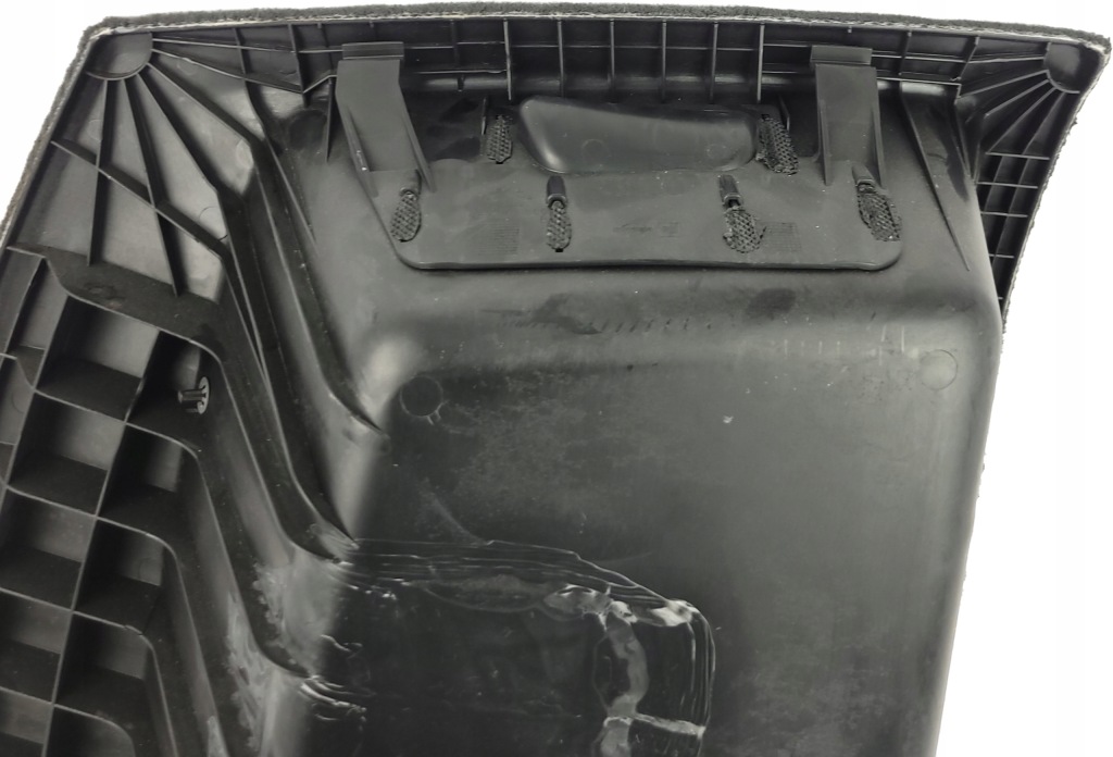 Audi a6 c6 рестайлінг  універсал оббивка багажника обшивка правий чорний soul Зі Шроту