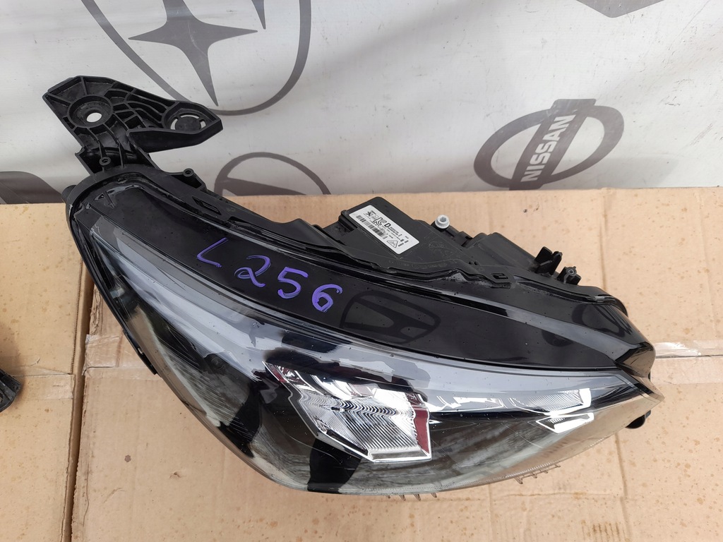 фото №6, Peugeot 208 ii led правая лампа
