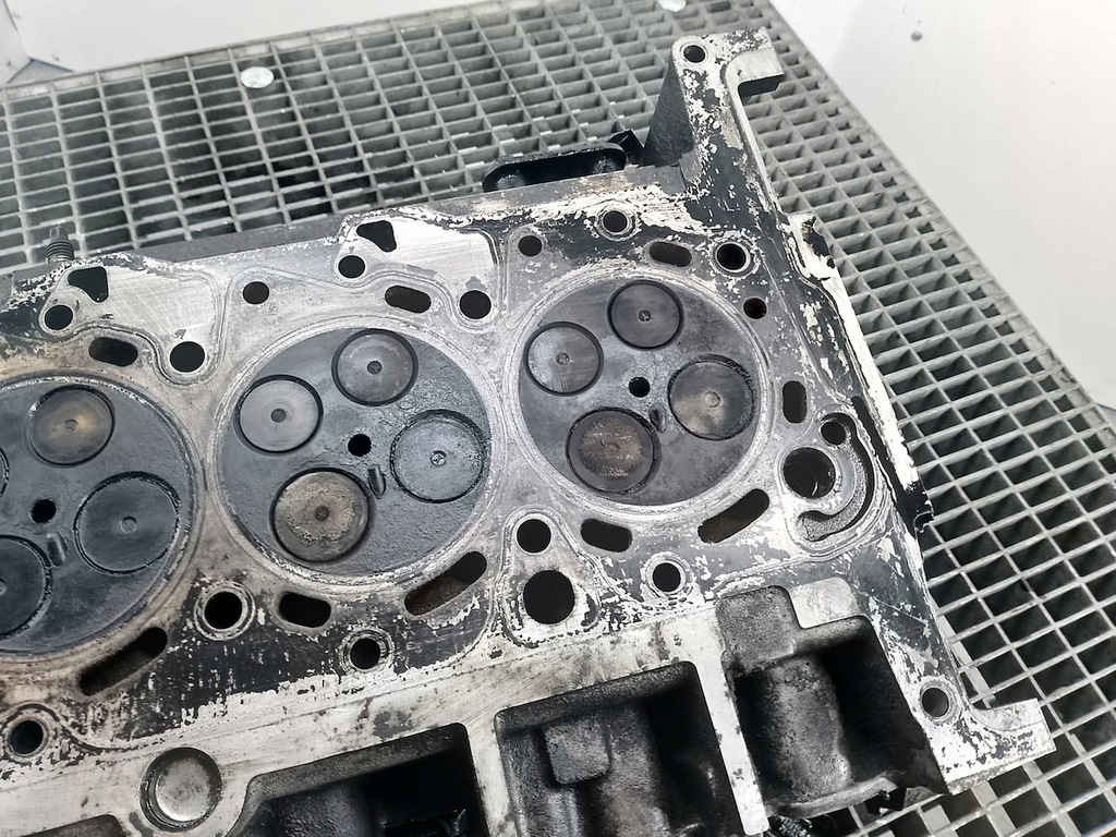 фото №13, Головка peugeot boxer iii 6q1q-6k537-ab 2.2 hdi tdci