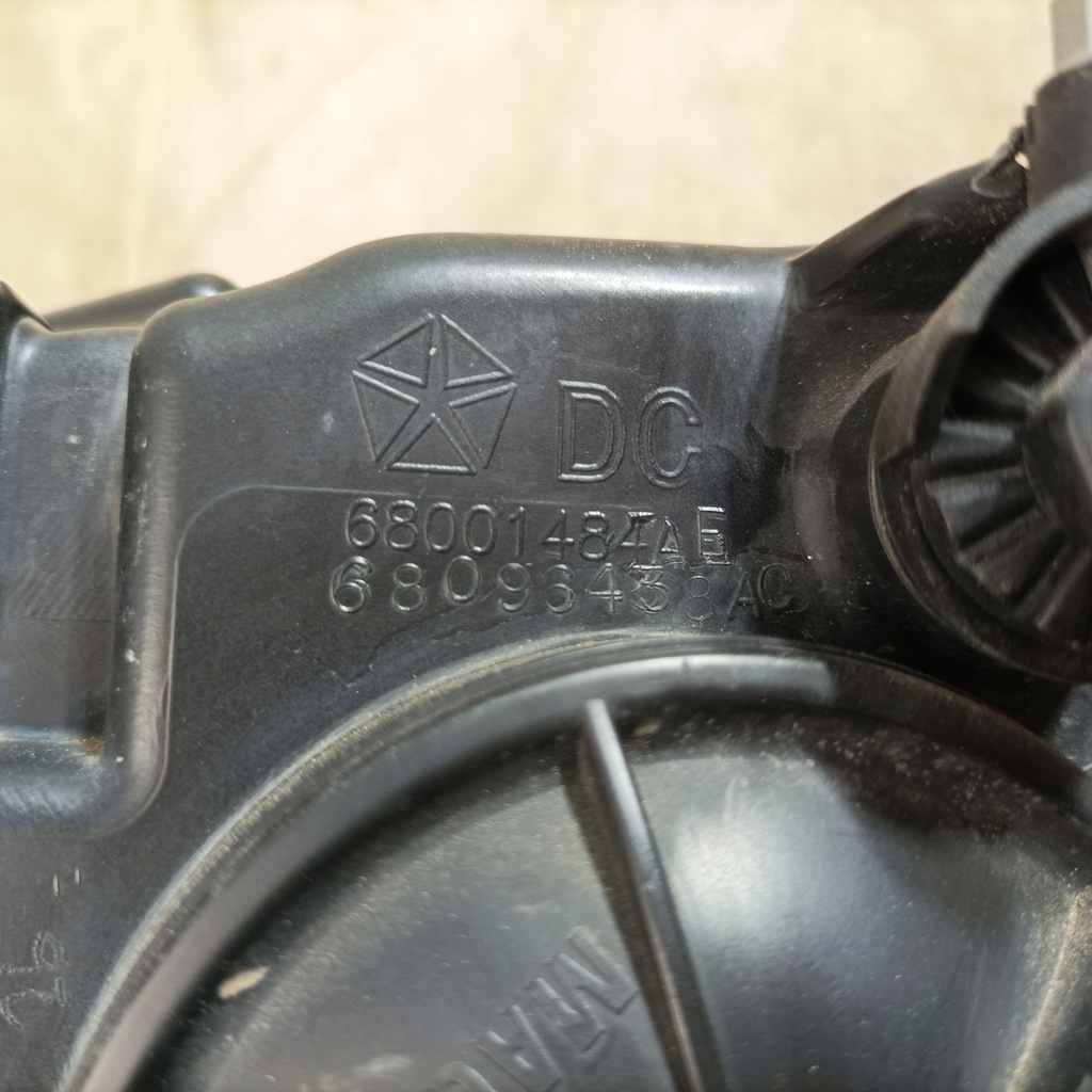 фото №16, Dodge ram 1500 13-19 лампа перед права ліва usa