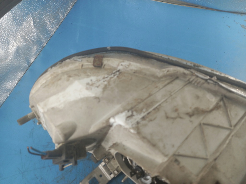 фото №11, Фара правый ford mondeo mk2 96-00r