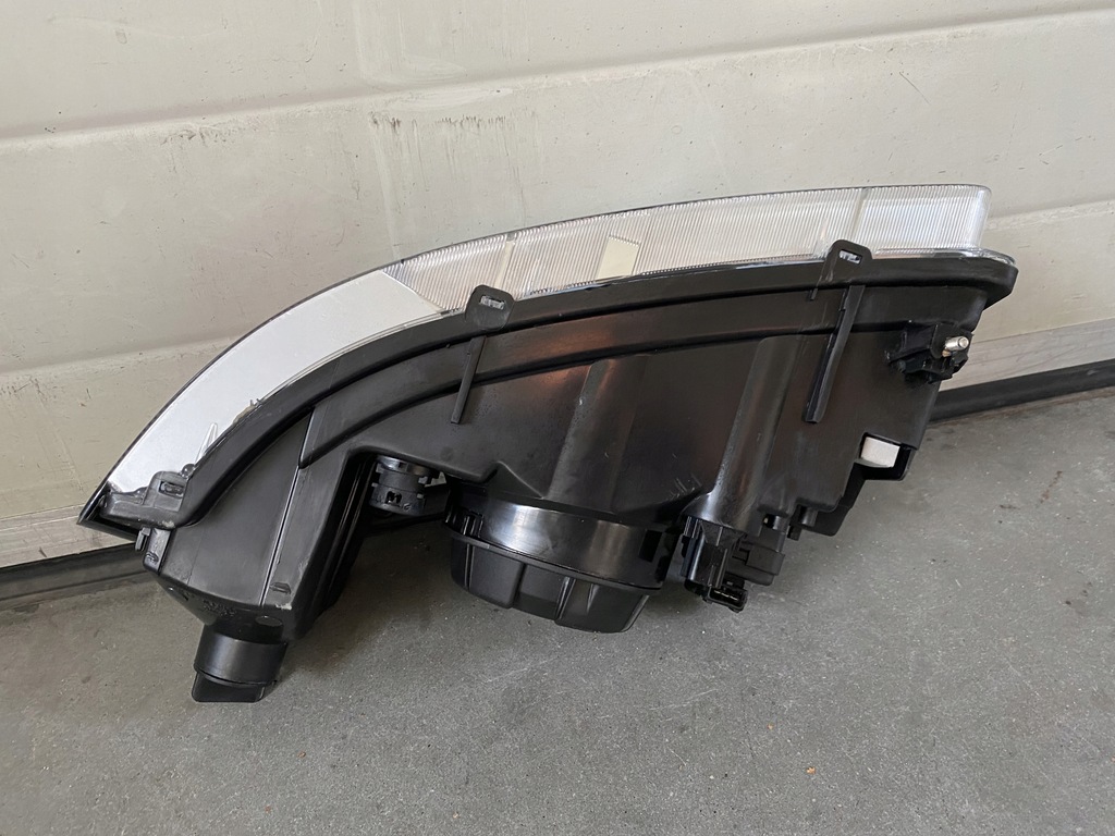 фото №3, Land rover freelander i правая лампа eu