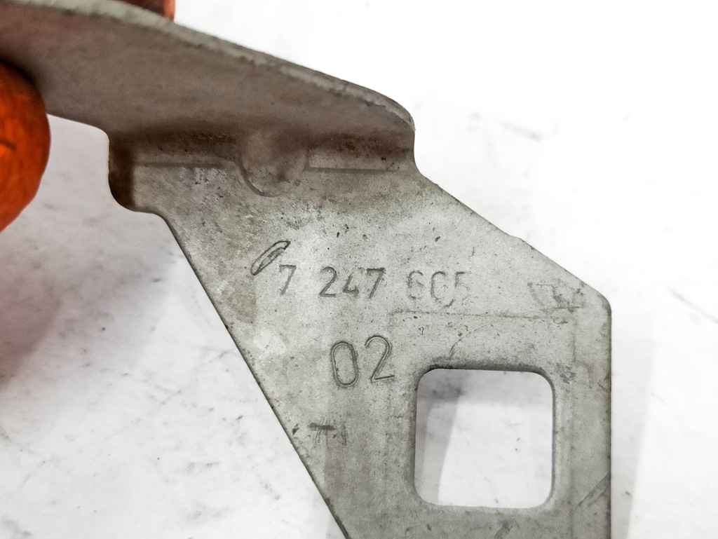 фото №13, Bmw 5 f10 f11 2013 елементи кріпильні