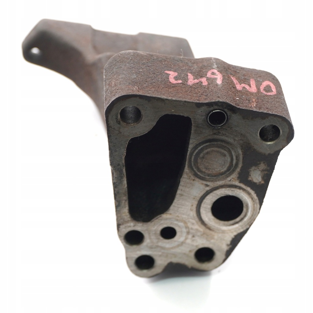 Купити Mercedes w204 дизель om642 кронштейн кронштейн турбонагнітача a6420961745