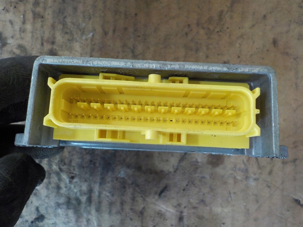 фото №4, Volkswagen golf v 1.4b модуль датчик подушка безпеки