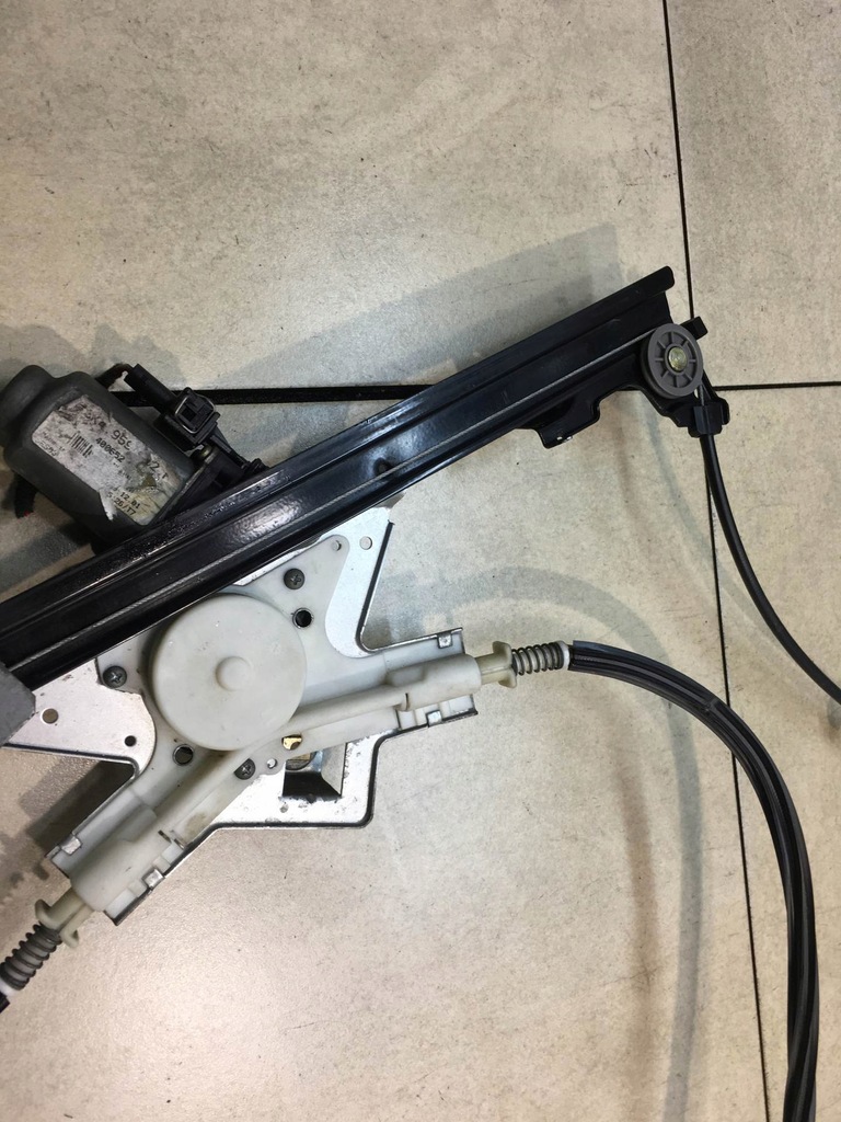 фото №7, Подъемник стекло левый перед ibiza ii fl