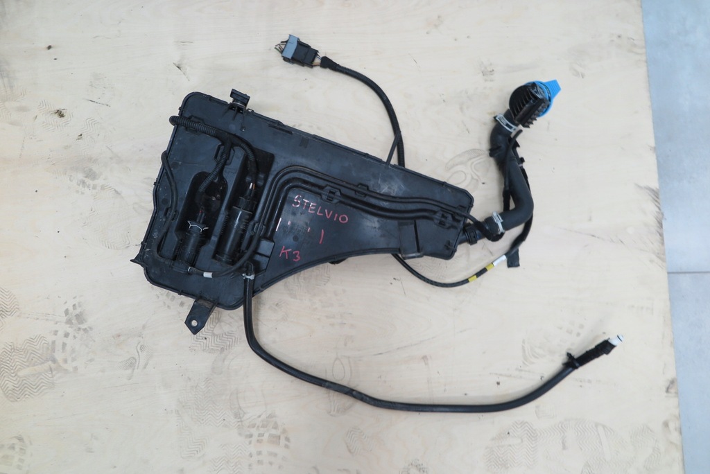 фото №1, Бак рідина омивача alfa romeo stelvio 50541382