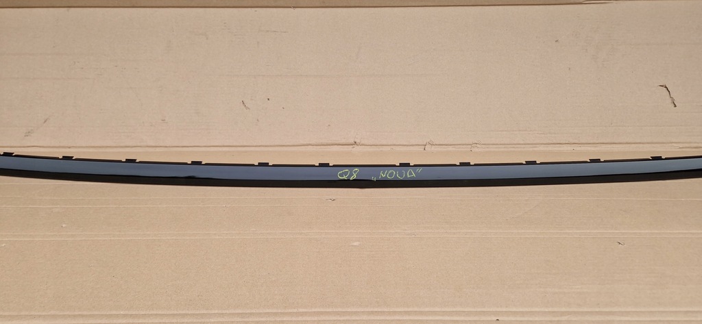 фото №1, Audi q8 молдинг бампер задня 4m8807791a nowa