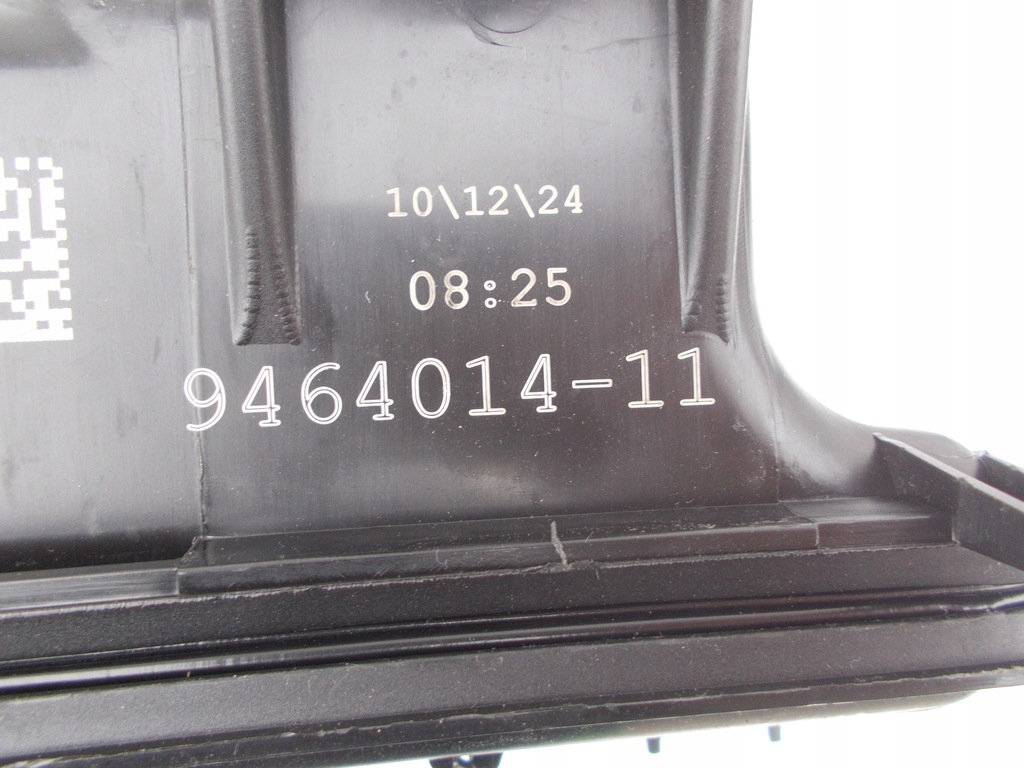 фото №8, Бак омивача bmw ix i20 136982-10 6166 9464014-11