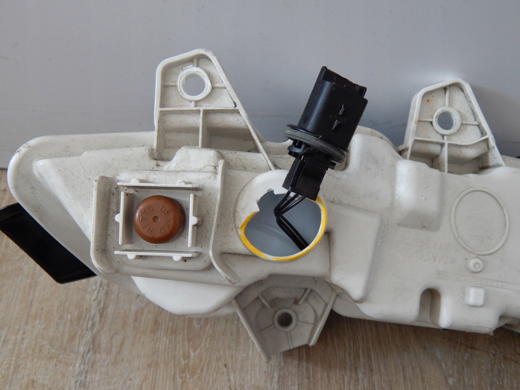 Купить Лампа противотуманная фара led drl правый peugeot 208 ii 2 9824241280 оригинал европа