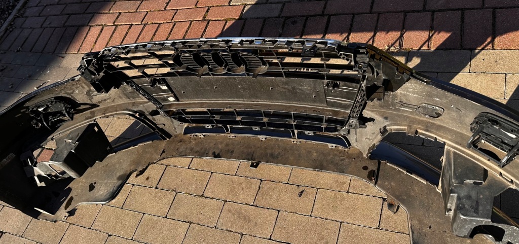 Бампер audi a4 b8 рестайлинг  s line competition plus 8k0807437aj с Разборки