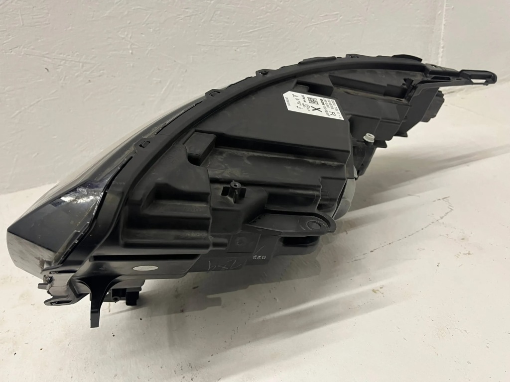 Nissan townstar фара правый  led 21 - Киев