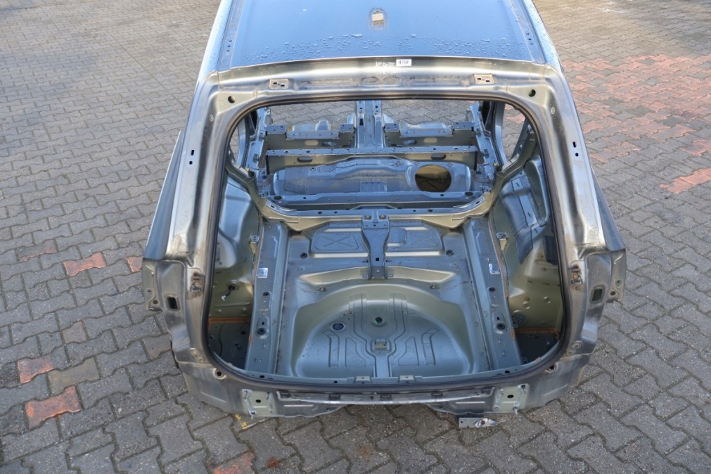 фото №1, Volvo xc90 ii четверть кузов задняя крыло правый левый