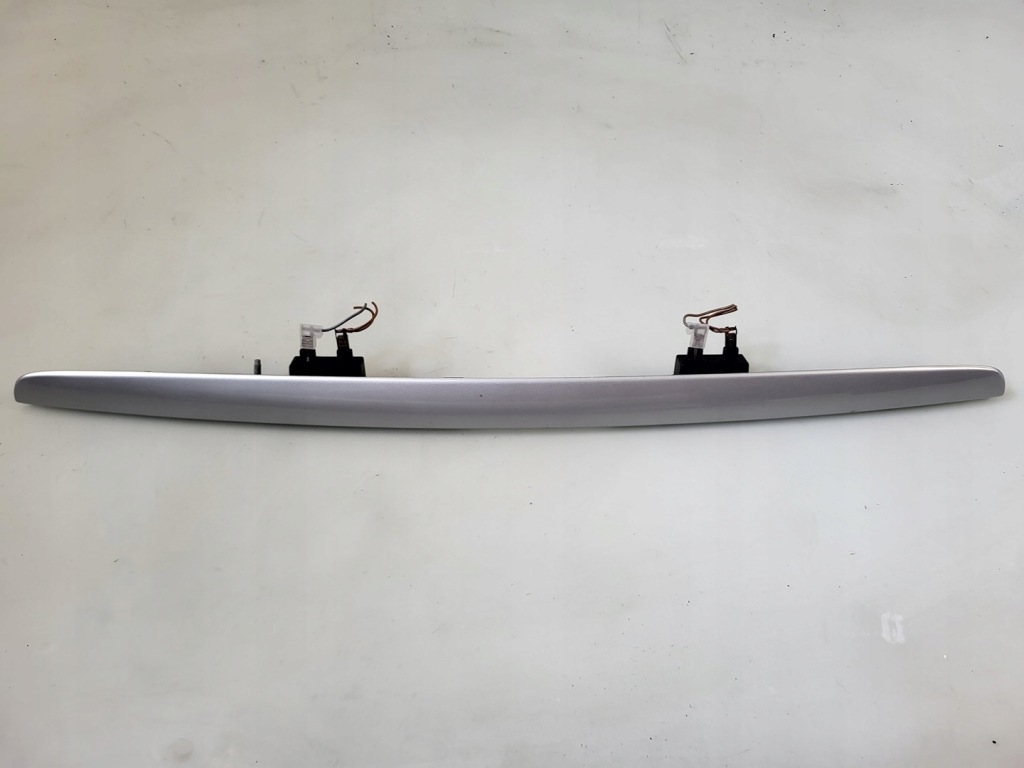 фото №1, Mercedes slk r170 lift накладка крышки багажника лампа номерного знака молдинг 744