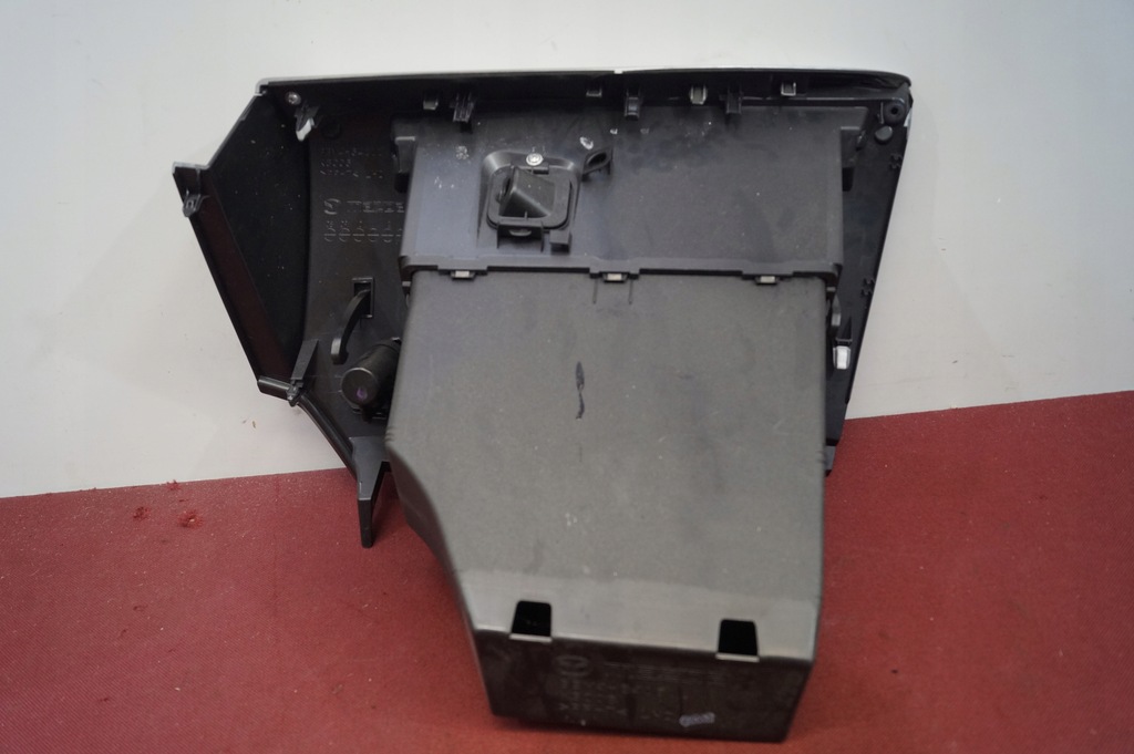 фото №5, Бардачок пассажира mazda 3 bl 09-13r europa