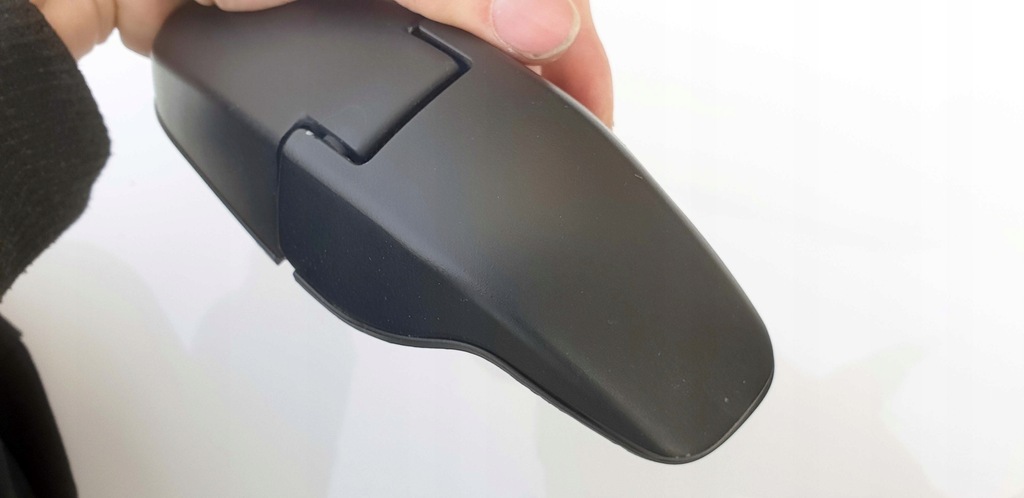 фото №7, Kia sportage ii 2 петля кронштейн задний стекло крышки багажника правый правая