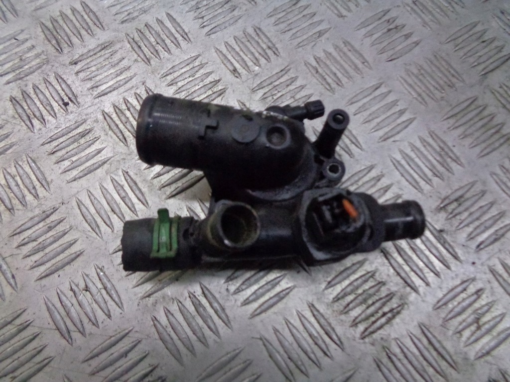 фото №1, Корпус термостата espace iv 2.0 dci 8200907234