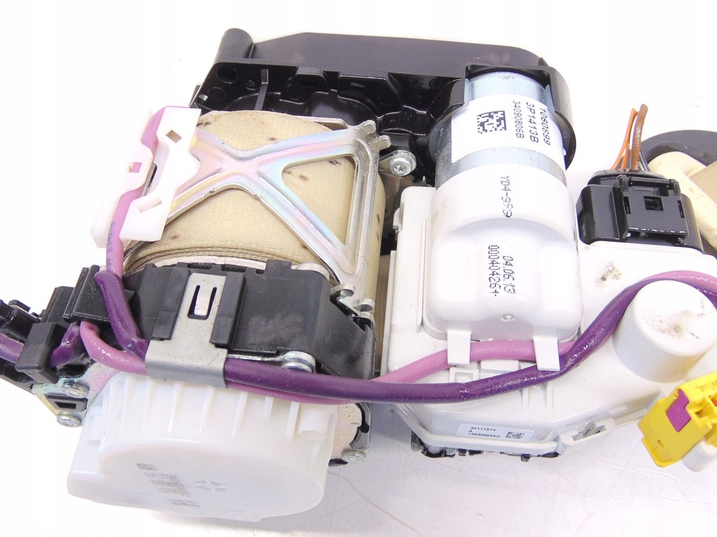 фото №6, Pas безпеки правий перед audi a8 d4 4h 10-