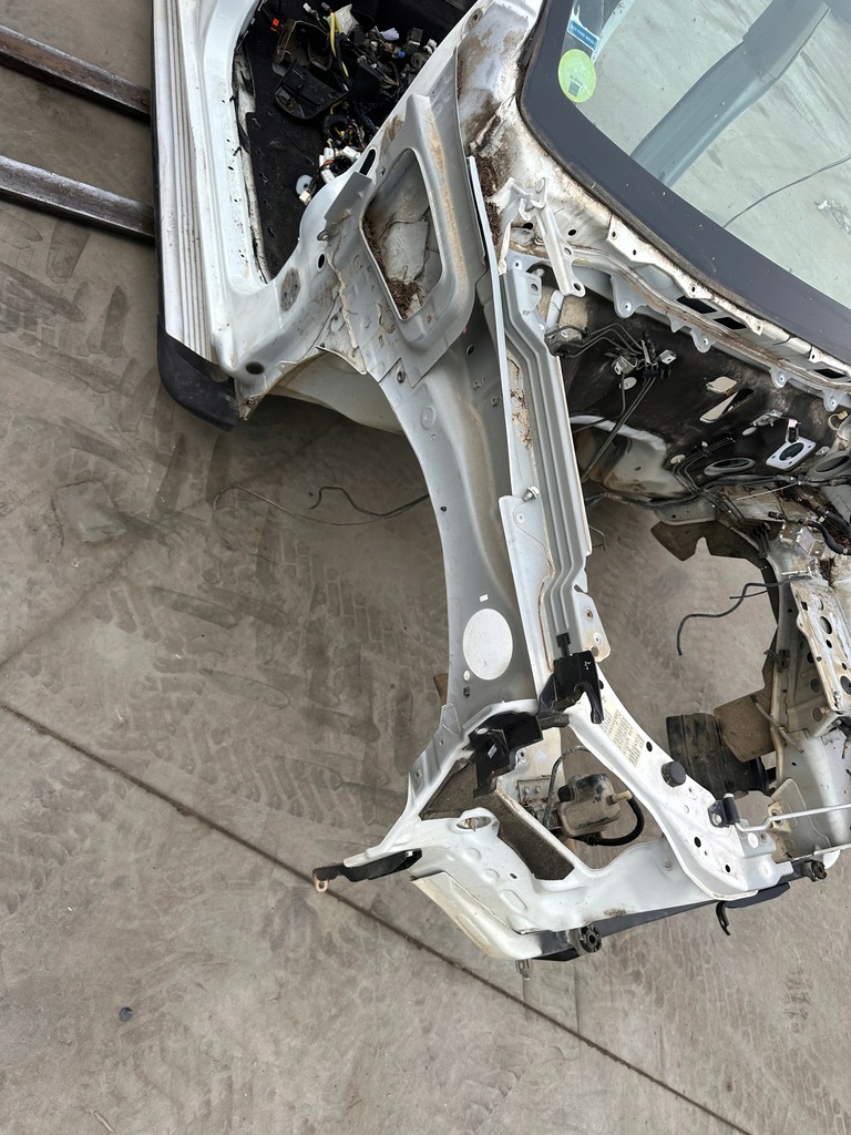 фото №5, Isuzu d-max dmax ii 11-19 кабіна дах чверть права поріг блок двигуна правий лівий