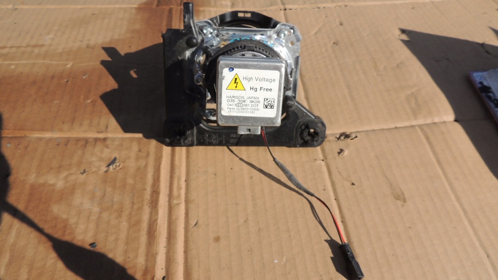 фото №6, Лінза права колба ксенон dodge challenger 17r