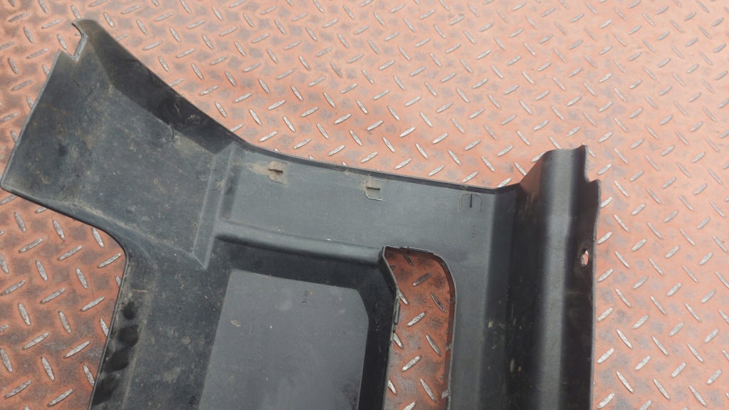 Решётка бампера средняя перед передняя toyota tundra 13-15 с Разборки