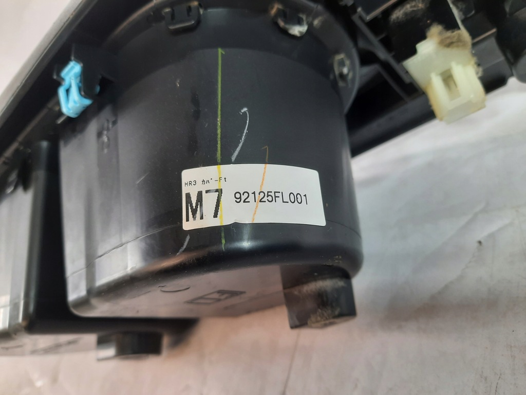 фото №10, Subaru crosstrek 17-22 рамка переключения передач подстаканник 92125fl001 usa