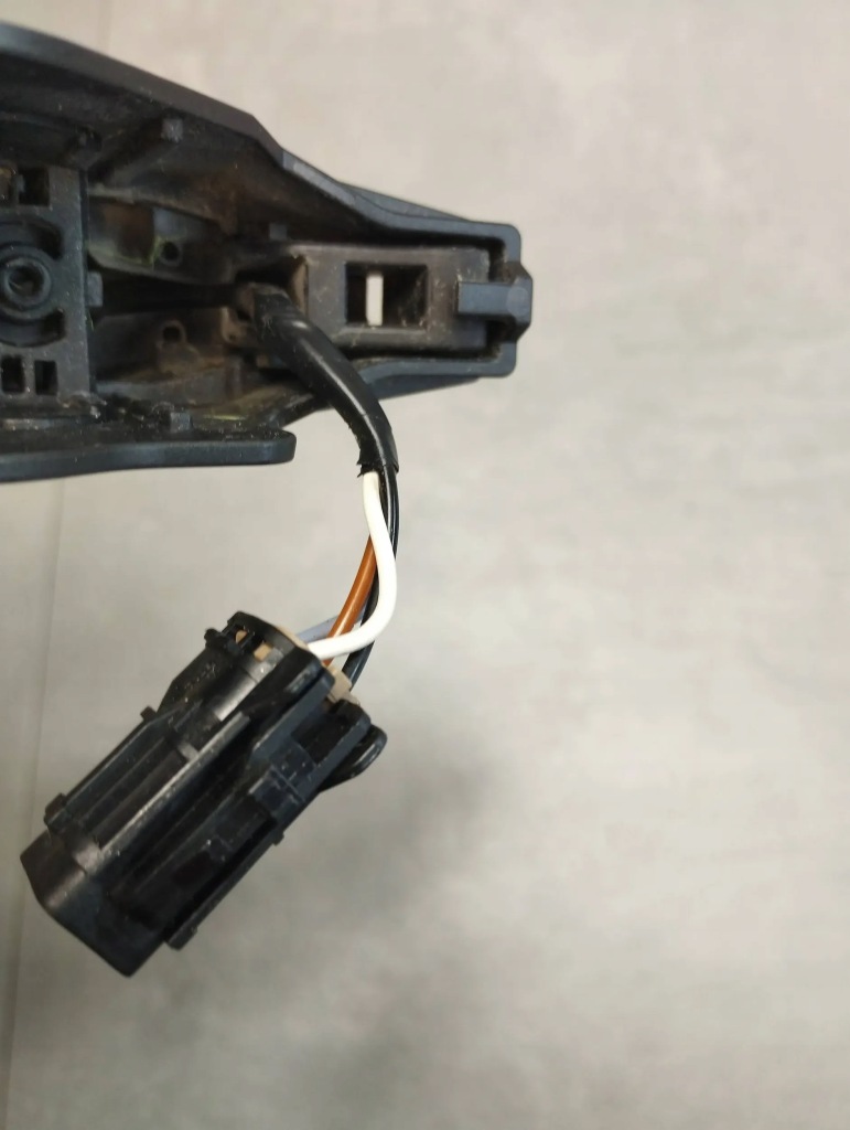 фото №4, Hyundai ix35 ручка правая перед keyless rah