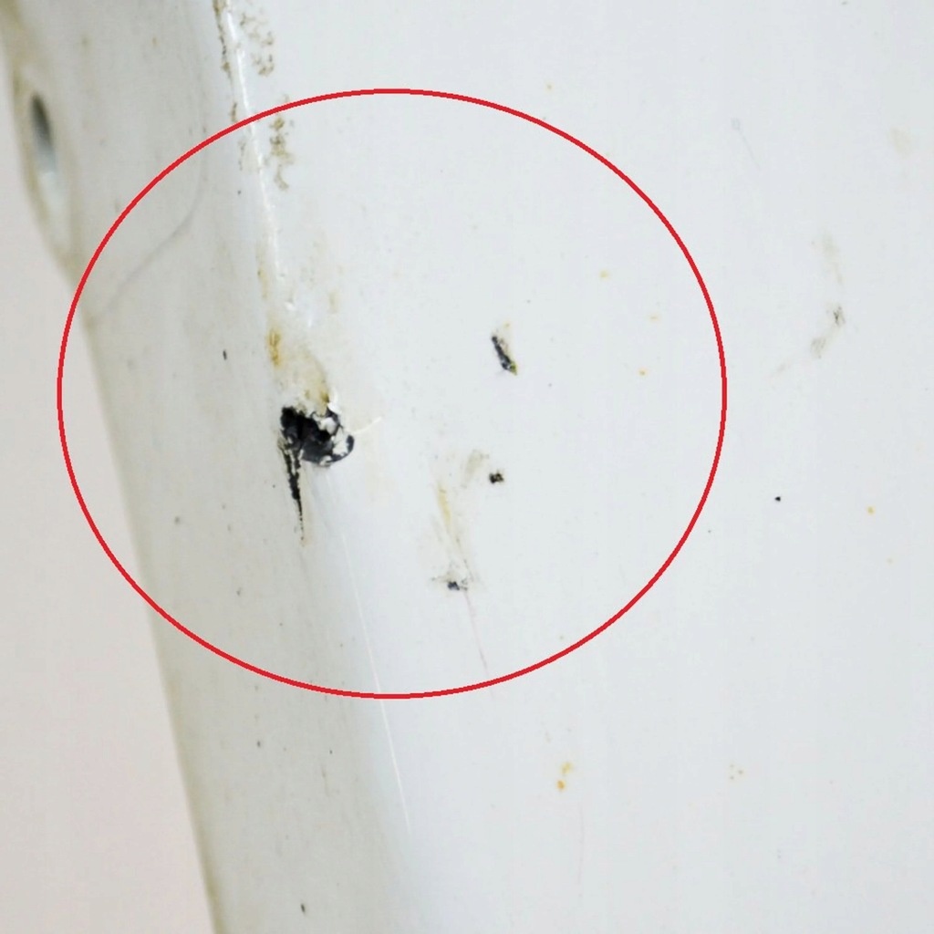 фото №6, Ford ranger 2009 перед сторона правая панель отделочный крыла