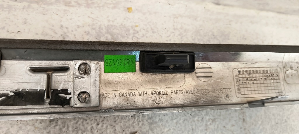 Молдинг крышки багажника tesla model x Оригинал