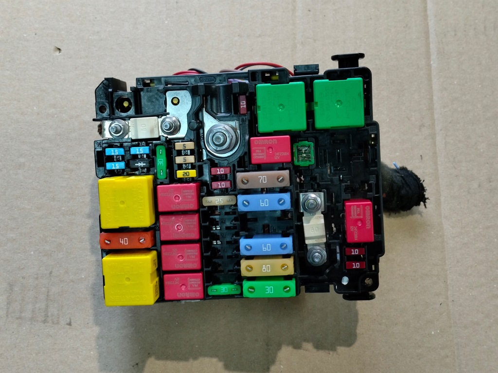 фото №1, Citroen c3 aircross 1,2 thp modu bsm коробка предохранителей