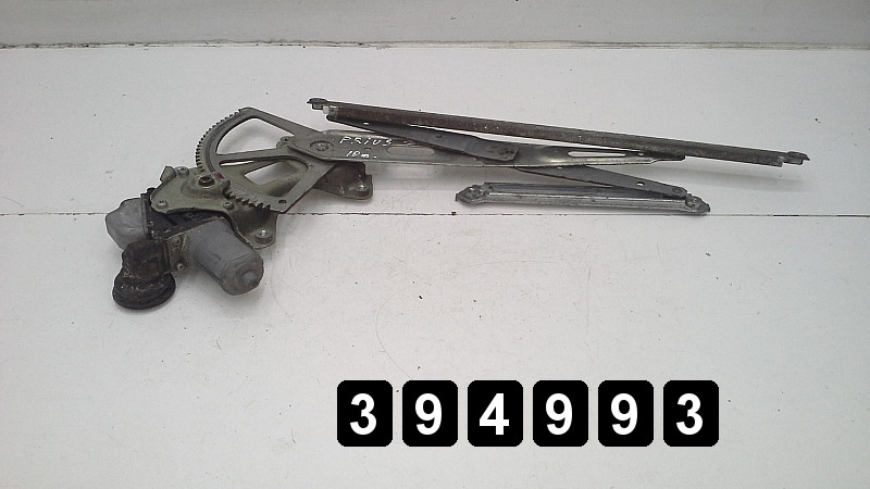 Купити 2010 toyota prius регулятор скло