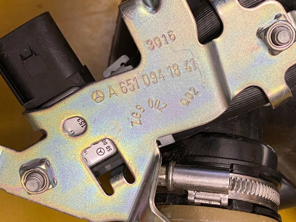 фото №5, Труба воздухозаборник воздуха кронштейн infiniti q30 2.2 d