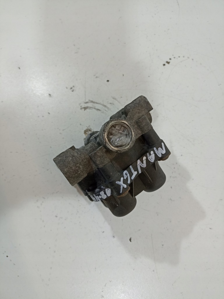 Клапан воздуха man tgx tga 113746025 в Украине