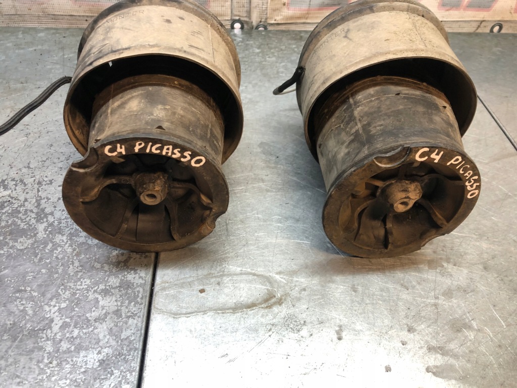 фото №2, Подушка пневматическая правая левая задняя citroen c4 picasso / grand r307512401