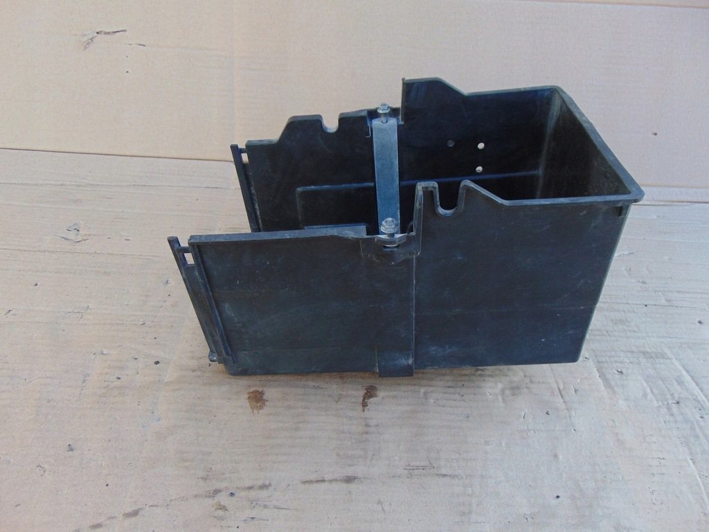 фото №5, Основание аккумулятор корпус ford connect mk2