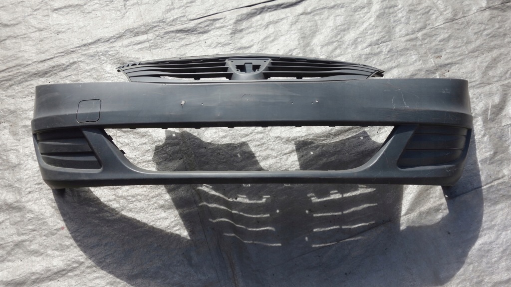 фото №1, Dacia logan i lift 09-12 бампер перед передний 8200748275 / 5136