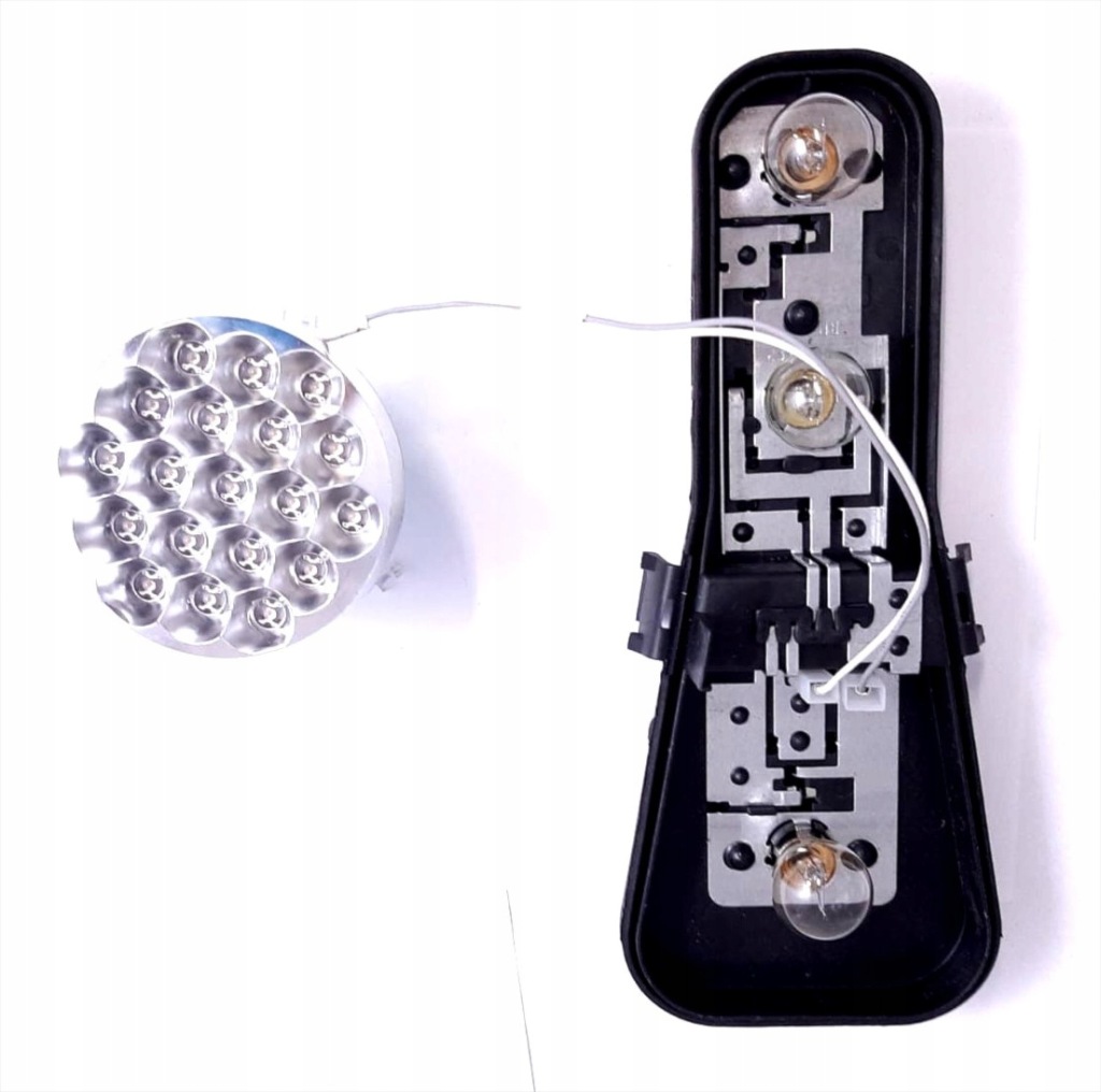 Купити Вкладиш led правий ліхтарі  задній land range rover l322