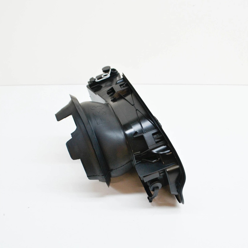 фото №7, Bmw 4 cabrio f33 fuel бак flap cover pot 51177270762 7270762 oem