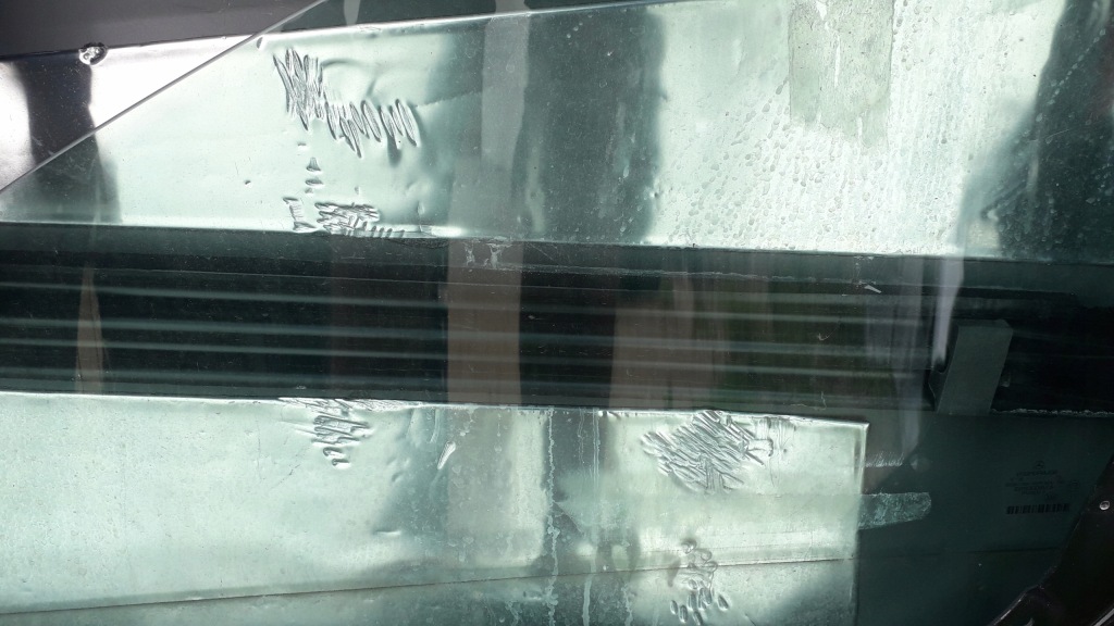 фото №15, Дверь mercedes w221 s-klasa правое перед стекло 05-