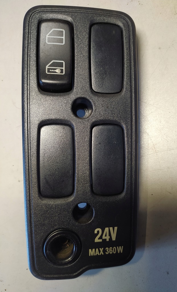 фото №1, Scania r420 корпус рамка защита прикуриватель переключатель 1433018