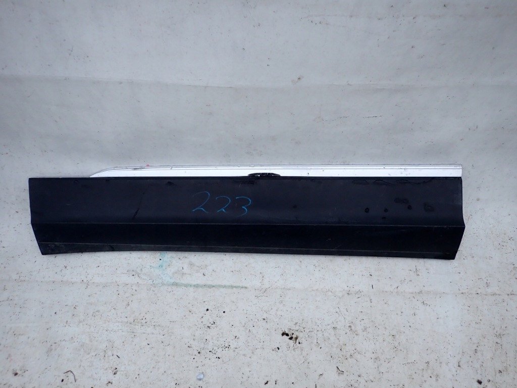 фото №1, Vw tiguan ii 2 5na 15- молдинг дверь левый перед