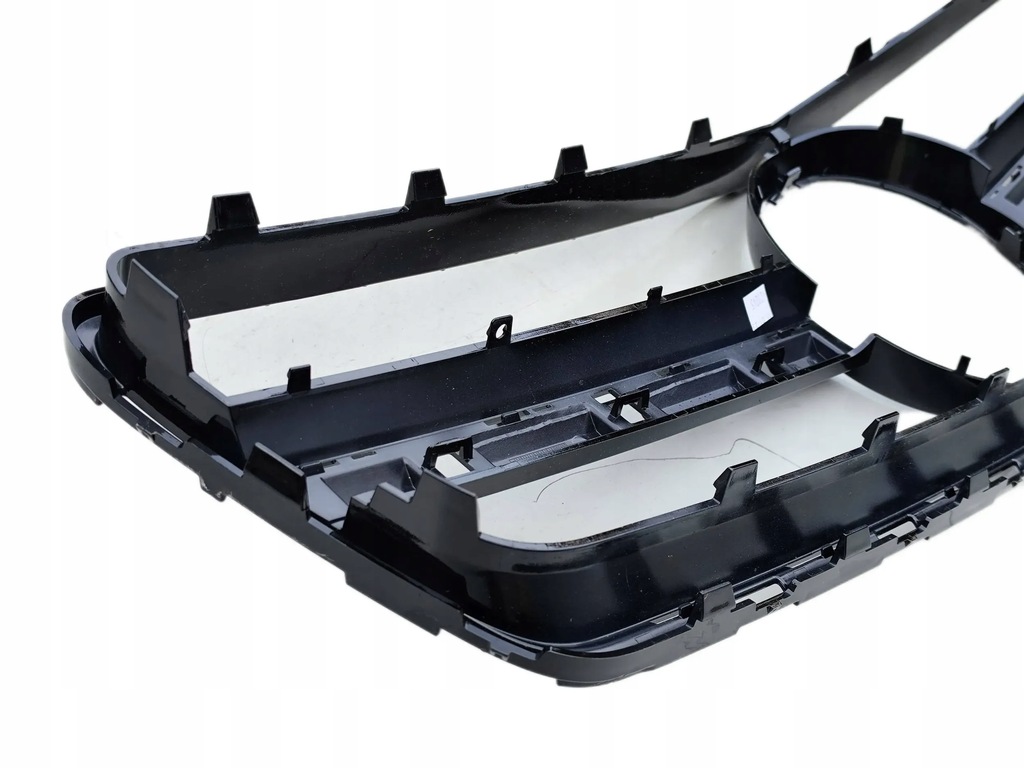 фото №8, Mercedes amg 63 cls c218 w218 решётка радиатора решётка радиатора бампера капот новый a2188851023