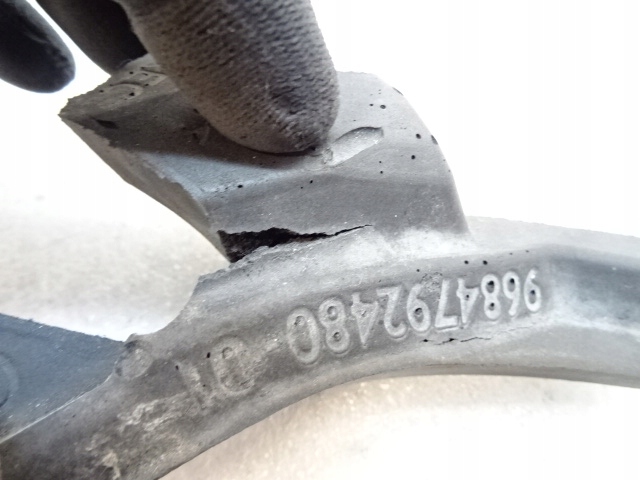 фото №6, Citroen c3 picasso ліва шумоізоляція губка крила 9684792480 7518nx